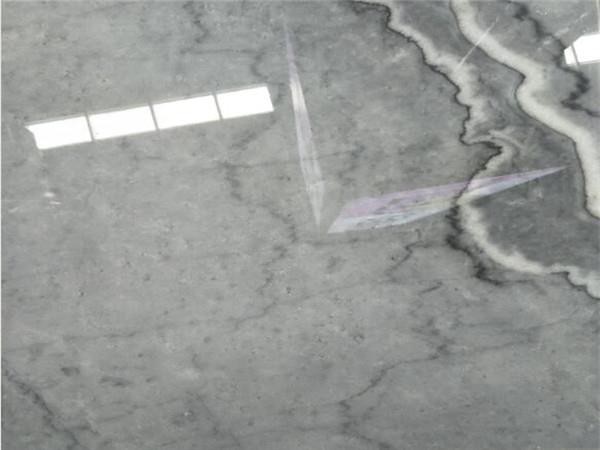 Szary marmur chmurowy