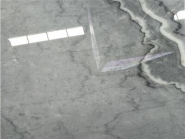 Szary marmur chmurowy