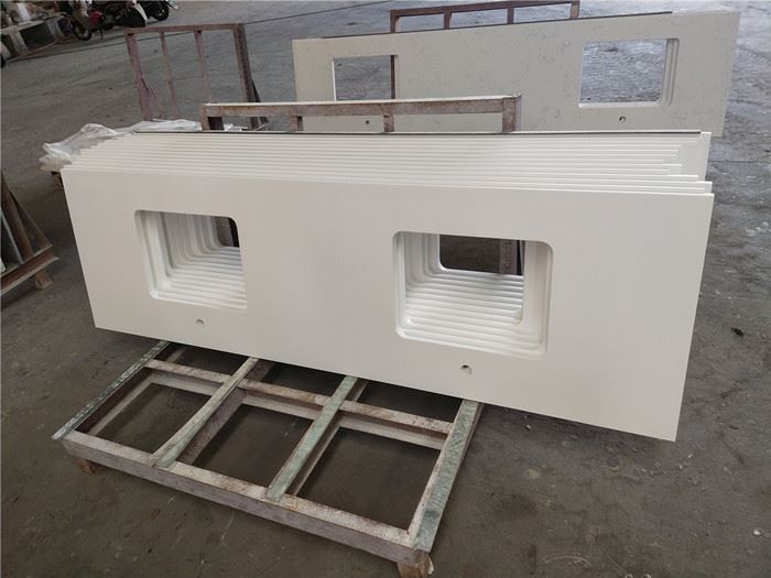 Cloud white quartz for bathroom