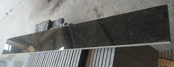 Black Granite Raisers