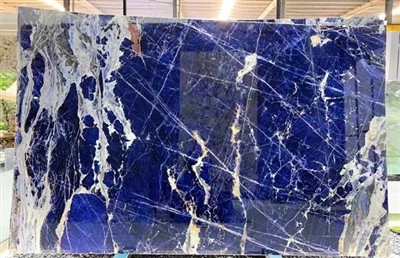 Sodalite niebieski granit