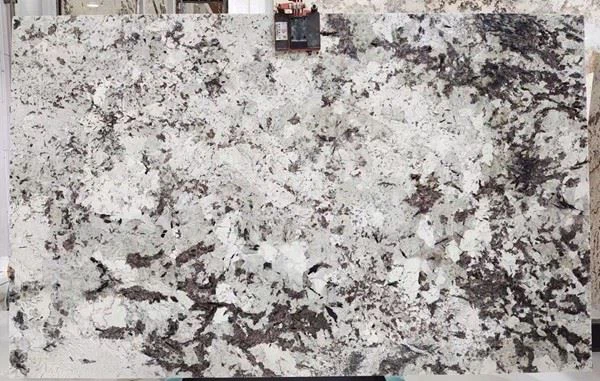 Splendour White Granite wall Slabs